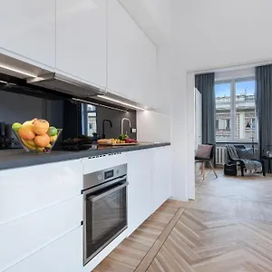Apartament Marszałkowska 15a -p&o Serviced, Warszawa